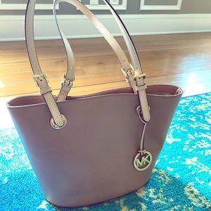 Gently used Blush Michael Kors bucket bag